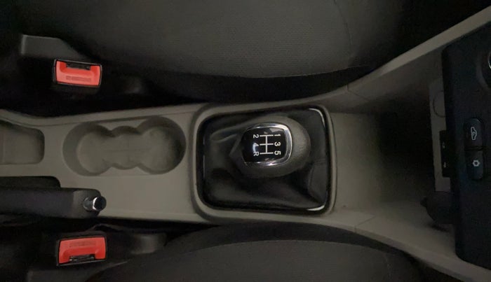 2017 Tata Tiago XT PETROL, Petrol, Manual, 32,566 km, Gear Lever