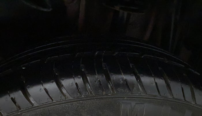 2017 Tata Tiago XT PETROL, Petrol, Manual, 32,566 km, Left Rear Tyre Tread