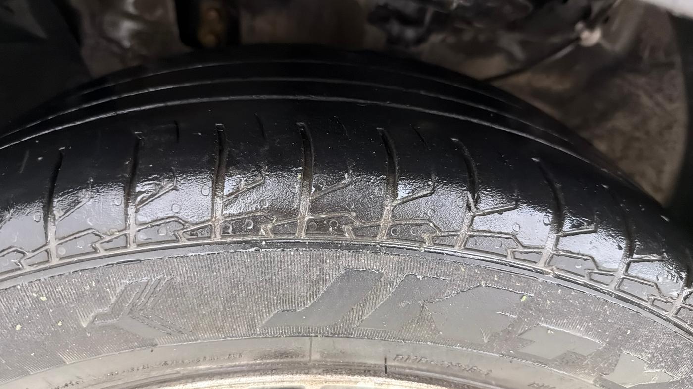 2016 Hyundai Creta SX PLUS AT 1.6 PETROL, Petrol, Automatic, 83,829 km, Left Front Tyre Tread