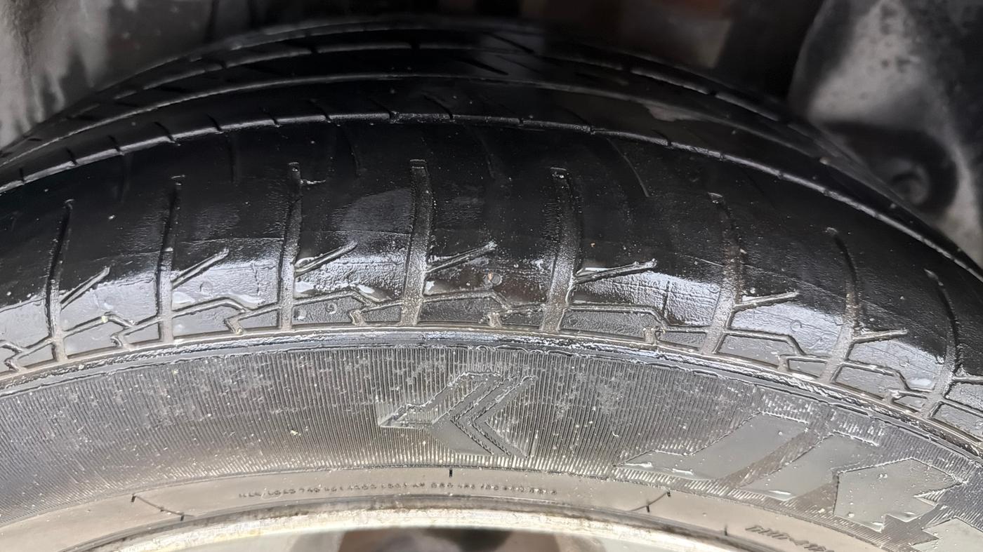 2016 Hyundai Creta SX PLUS AT 1.6 PETROL, Petrol, Automatic, 83,829 km, Left Rear Tyre Tread