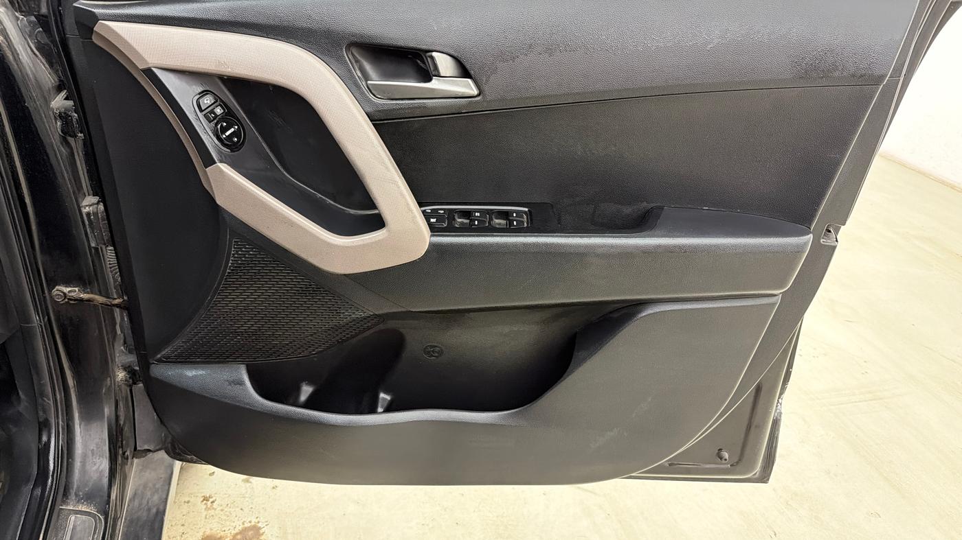 2016 Hyundai Creta SX PLUS AT 1.6 PETROL, Petrol, Automatic, 83,829 km, Driver Side Door Panels Control