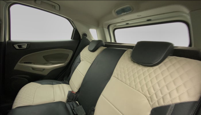 2016 Ford Ecosport 1.5 TITANIUM TI VCT, Petrol, Manual, 46,706 km, Right Side Rear Door Cabin