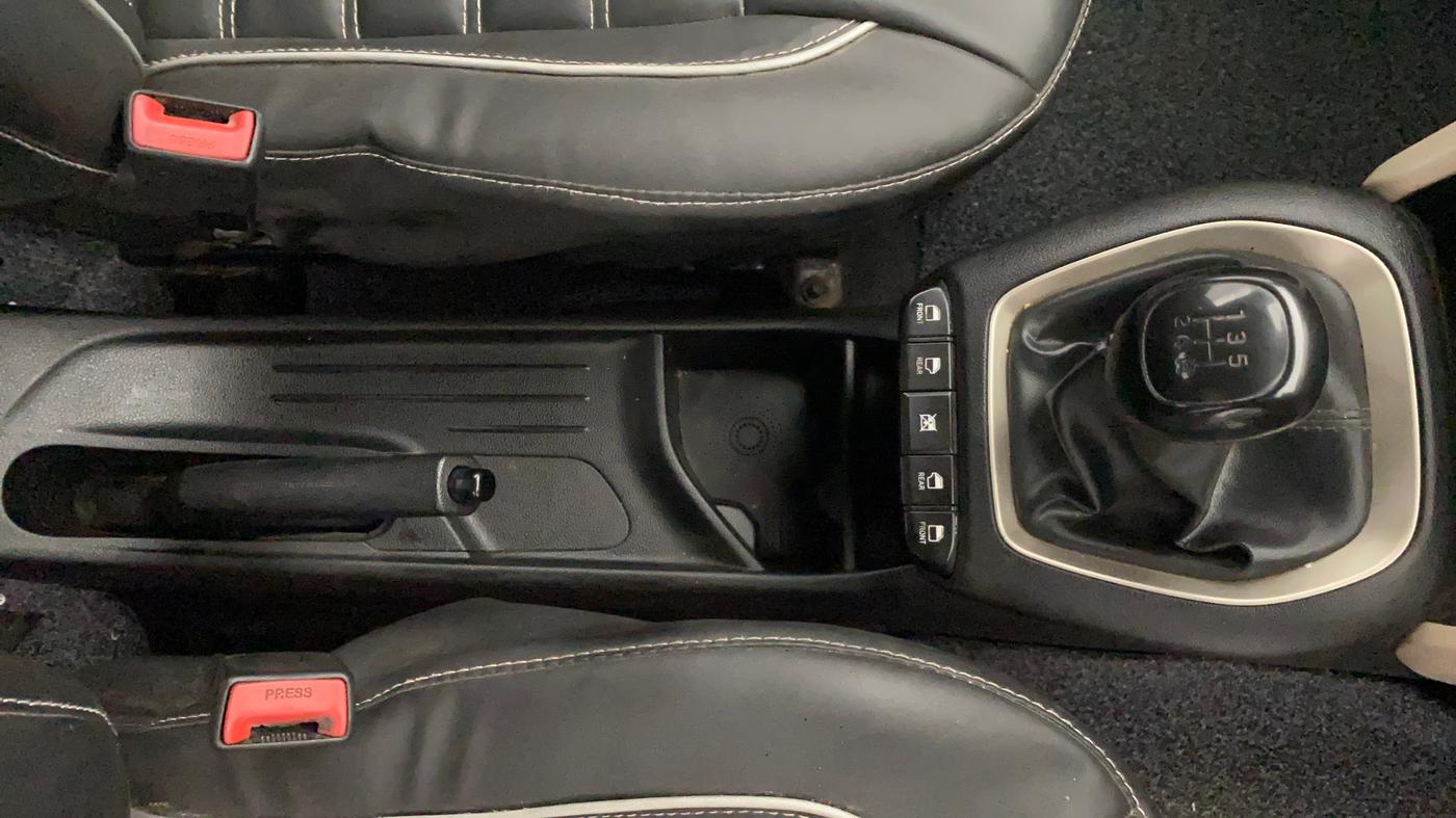 2018 Hyundai NEW SANTRO MAGNA CNG, CNG, Manual, 88,278 km, Gear Lever