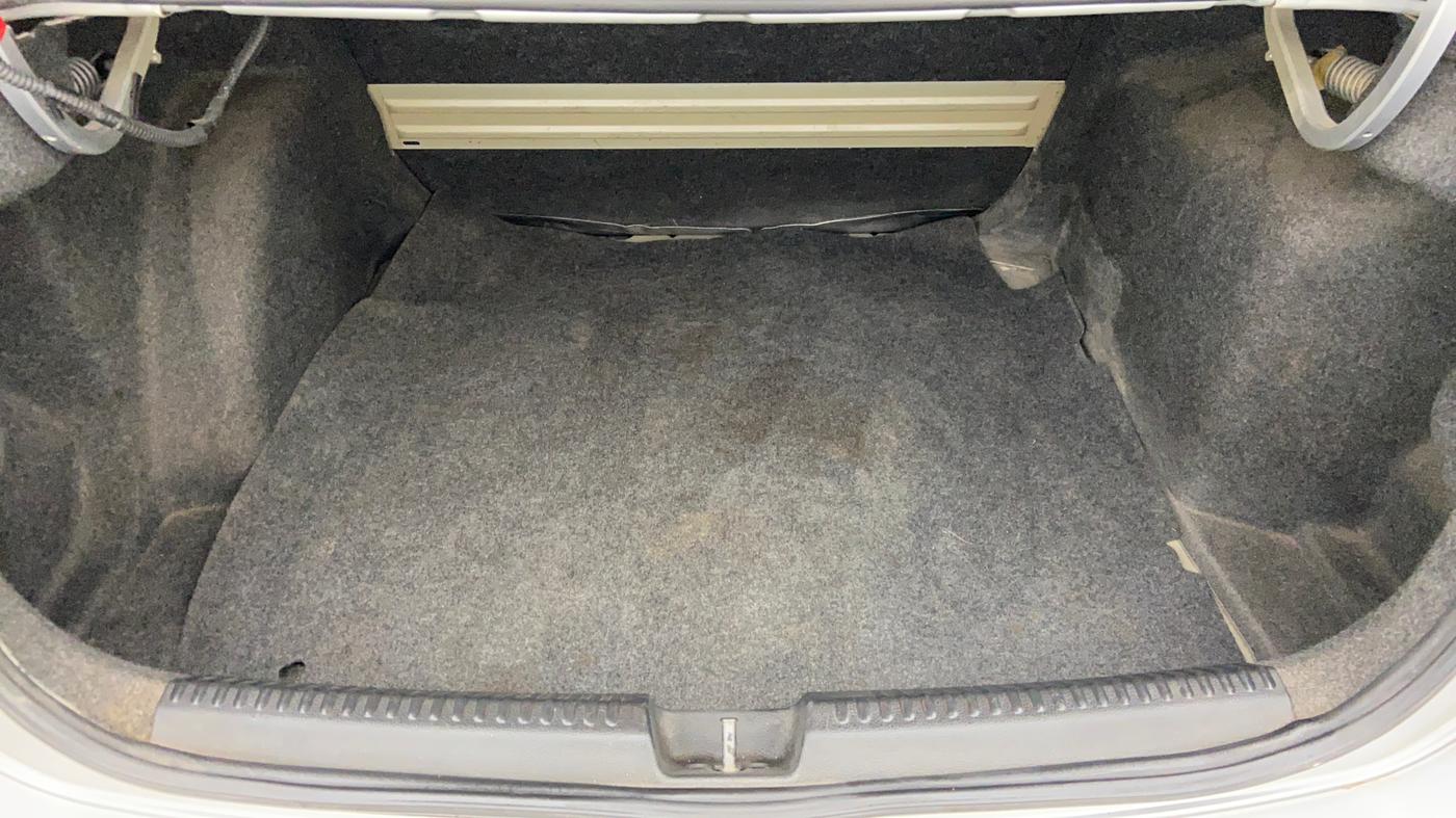 2010 Volkswagen Vento HIGHLINE PETROL, Petrol, Manual, 1,12,747 km, Boot Inside