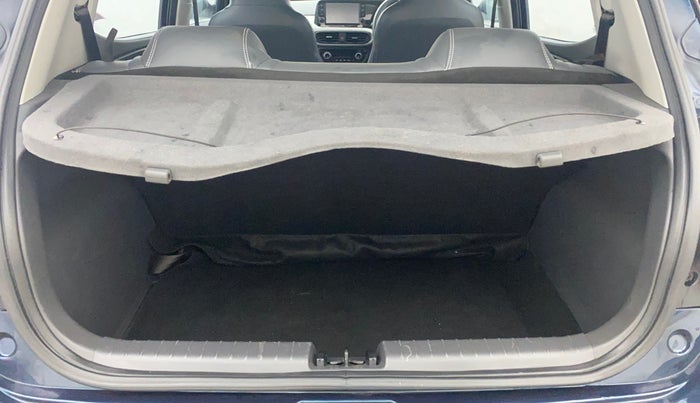 2022 Hyundai GRAND I10 NIOS SPORTZ AMT 1.2 KAPPA VTVT, Petrol, Automatic, 23,377 km, Boot Inside