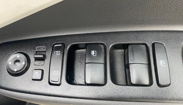 2022 Hyundai GRAND I10 NIOS SPORTZ AMT 1.2 KAPPA VTVT, Petrol, Automatic, 23,377 km, Driver Side Door Panels Control