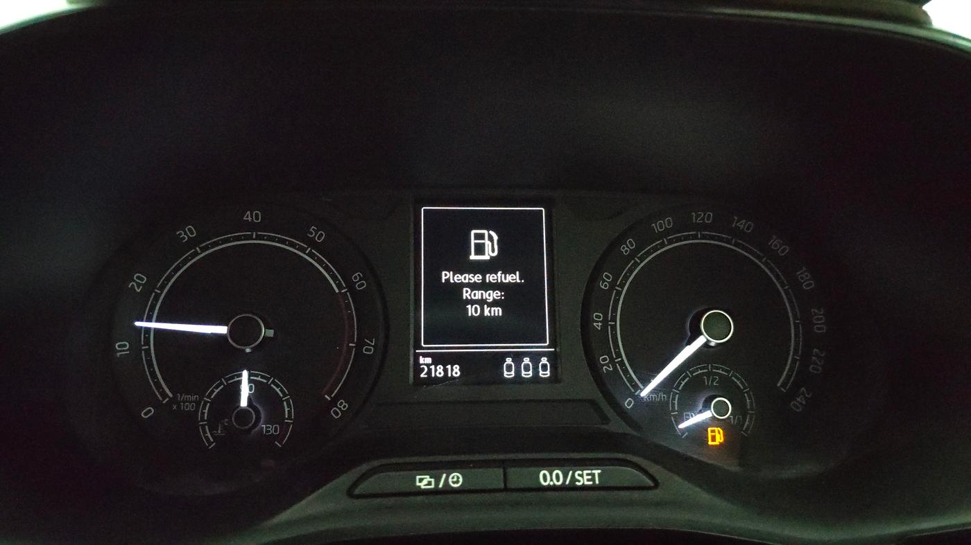 2023 Skoda SLAVIA Ambition 1.5L TSI, Petrol, Manual, 21,799 km, Odometer Image