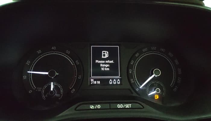 2023 Skoda SLAVIA Ambition 1.5L TSI, Petrol, Manual, 21,799 km, Odometer Image