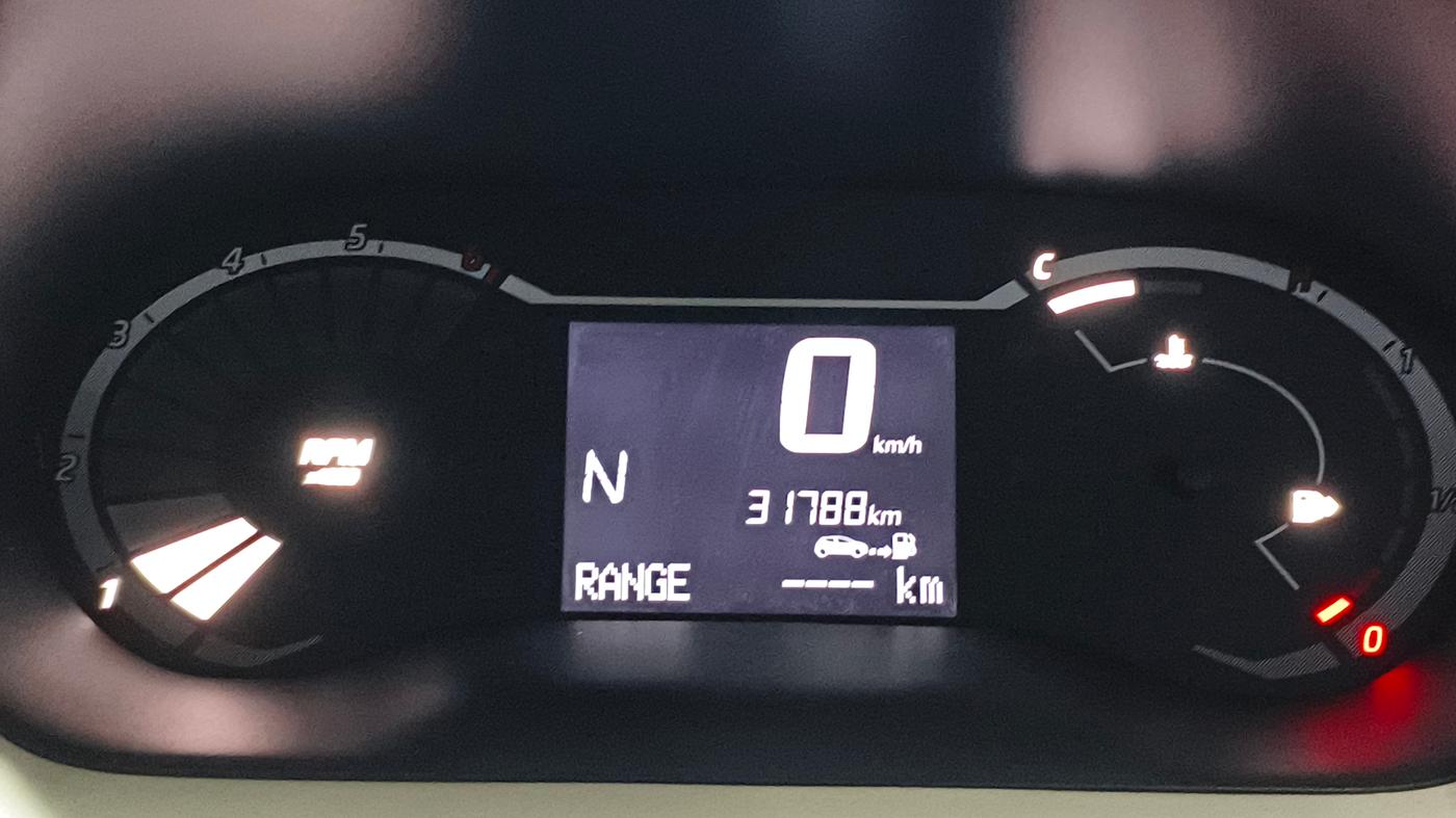 2024 Nissan MAGNITE  XE AMT EZ Shift, Petrol, Automatic, 31,781 km, Odometer Image