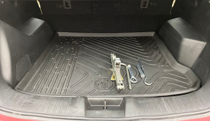2021 MG HECTOR SHARP DCT PETROL, Petrol, Automatic, 7,580 km, Boot Inside