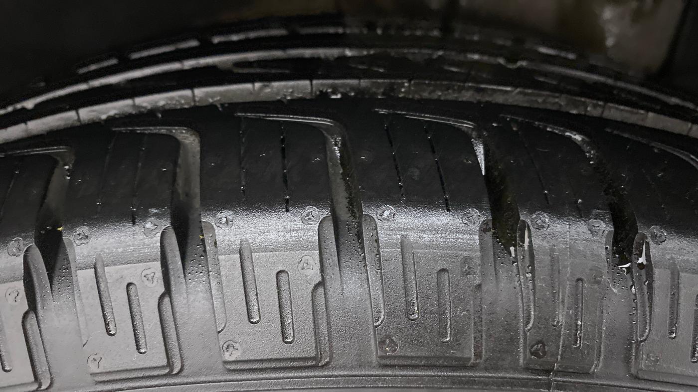 2017 Honda CRV 2.4L 4WD AVN AT, Petrol, Automatic, 74,865 km, Right Rear Tyre Tread