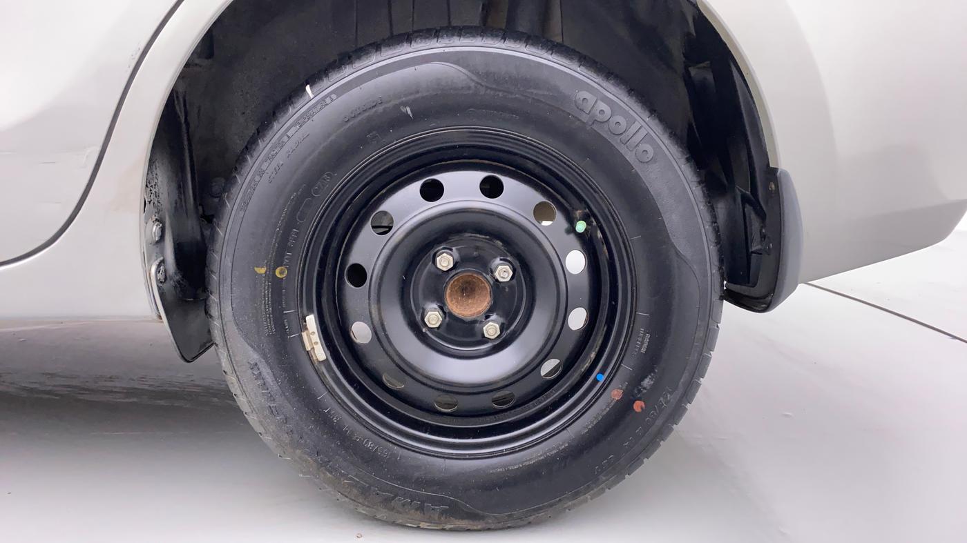 2018 Maruti Dzire VXI, Petrol, Manual, 19,387 km, Left Rear Wheel