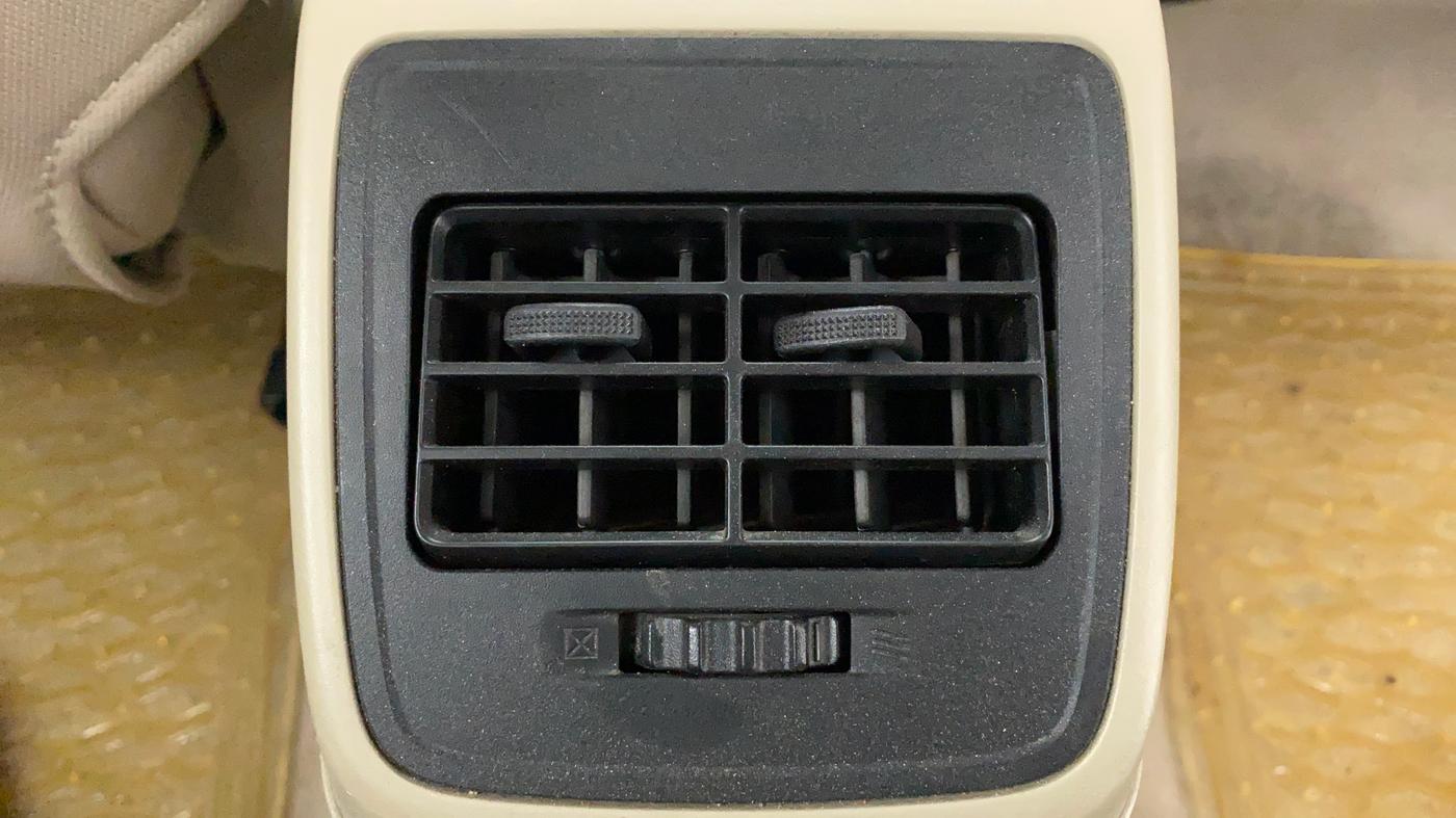 2018 Maruti Dzire VXI, Petrol, Manual, 19,387 km, Rear AC Vents