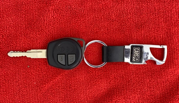 2018 Maruti Dzire VXI, Petrol, Manual, 19,387 km, Key Close Up