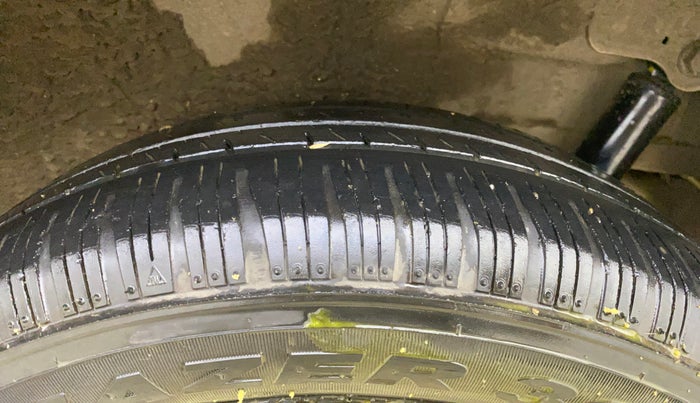 2015 Maruti Wagon R 1.0 VXI AMT, Petrol, Automatic, 1,20,925 km, Left Rear Tyre Tread