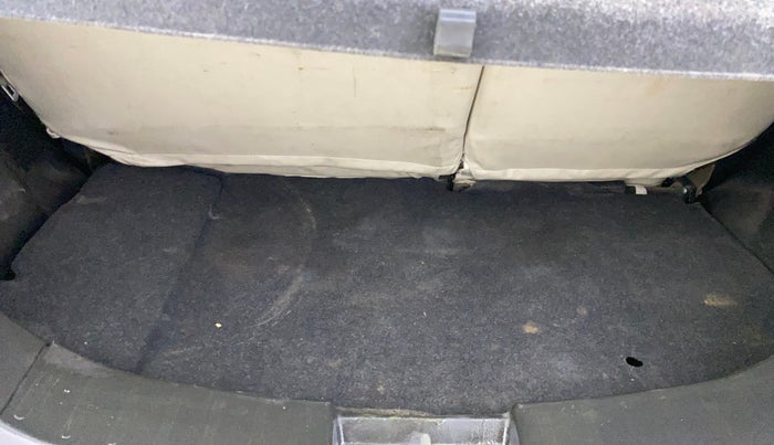 2015 Maruti Wagon R 1.0 VXI AMT, Petrol, Automatic, 1,20,925 km, Boot Inside