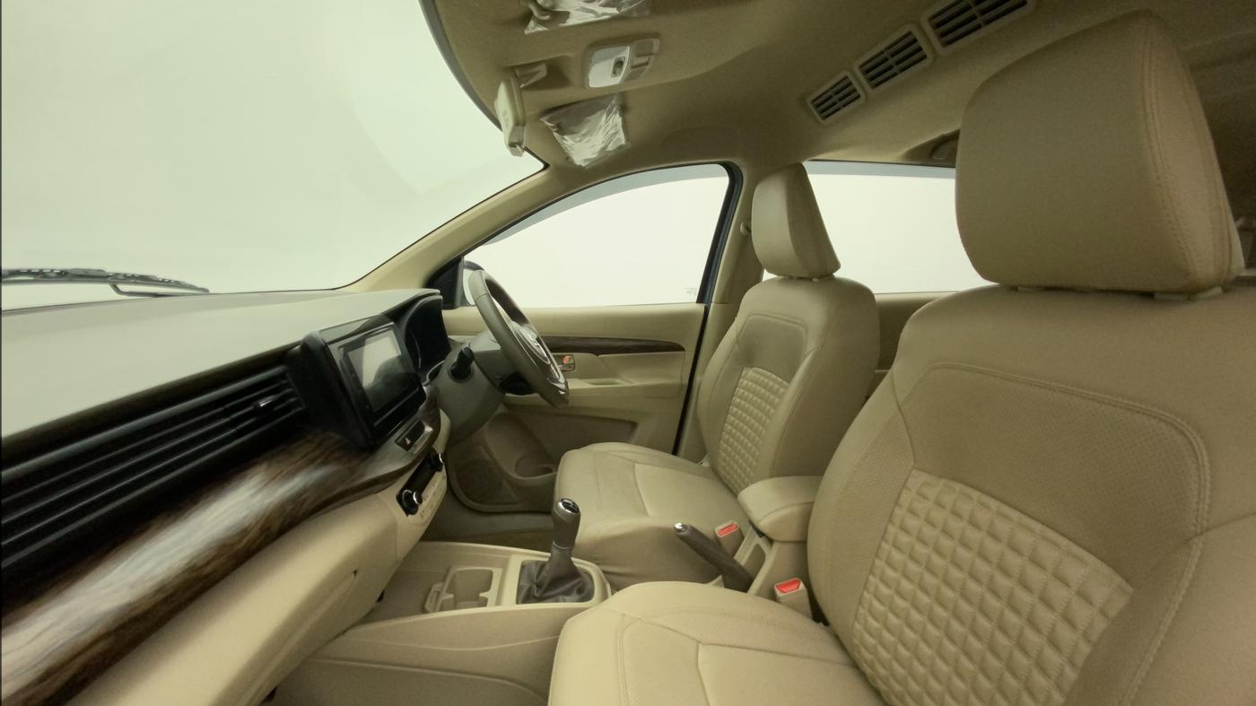 2021 Maruti Ertiga ZXI+ SHVS, Petrol, Manual, 5,963 km, Right Side Front Door Cabin