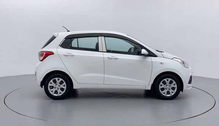 2014 Hyundai Grand i10 MAGNA 1.2 KAPPA VTVT, Petrol, Manual, 66,772 km, Right Side