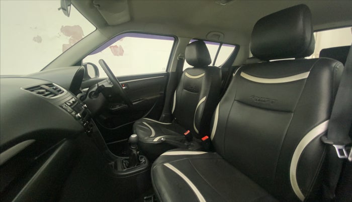 2017 Maruti Swift VXI, Petrol, Manual, 71,406 km, Right Side Front Door Cabin