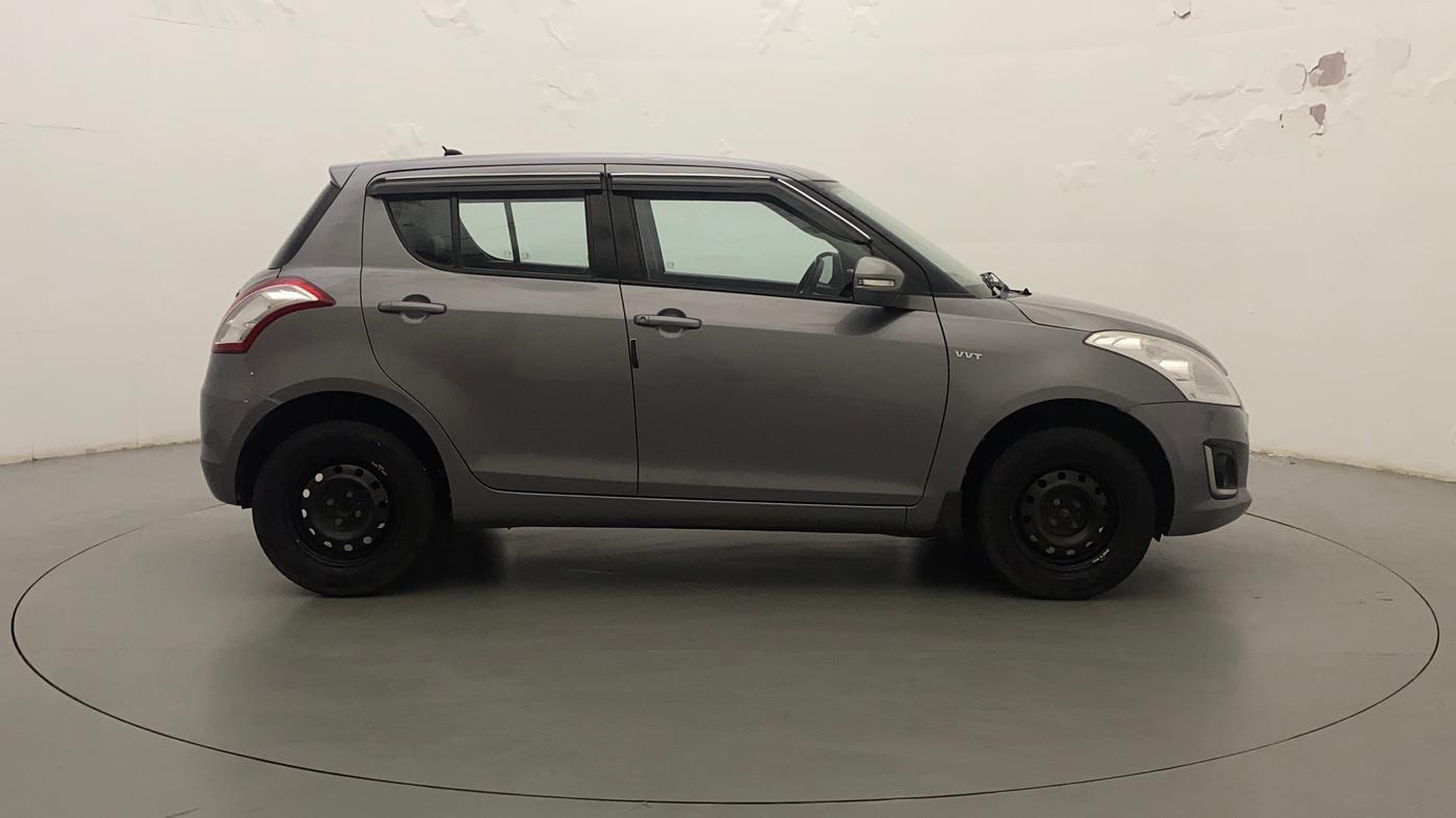 2017 Maruti Swift VXI, Petrol, Manual, 71,406 km, Right Side