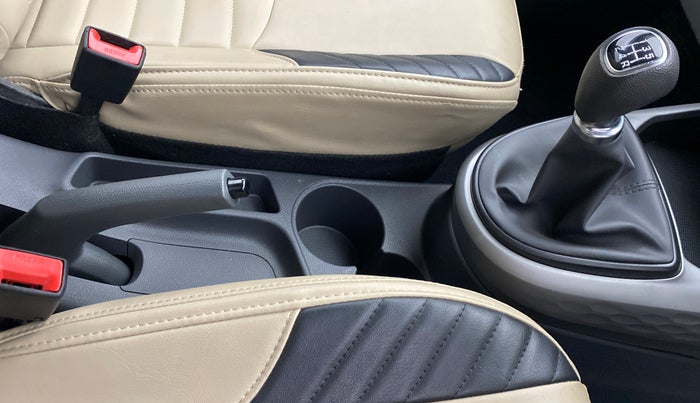 2020 Hyundai GRAND I10 NIOS SPORTZ PETROL, Petrol, Manual, 10,735 km, Gear Lever