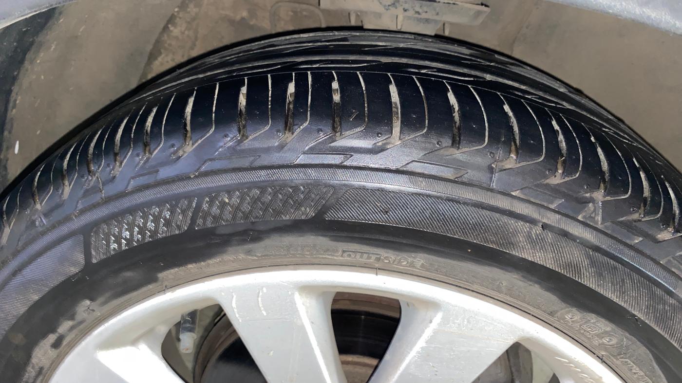 2022 MG ASTOR SMART 1.5 MT, Petrol, Manual, 33,203 km, Right Front Tyre Tread