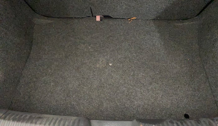 2021 Volkswagen Polo COMFORTLINE 1.0L TSI AT, Petrol, Automatic, 10,757 km, Boot Inside