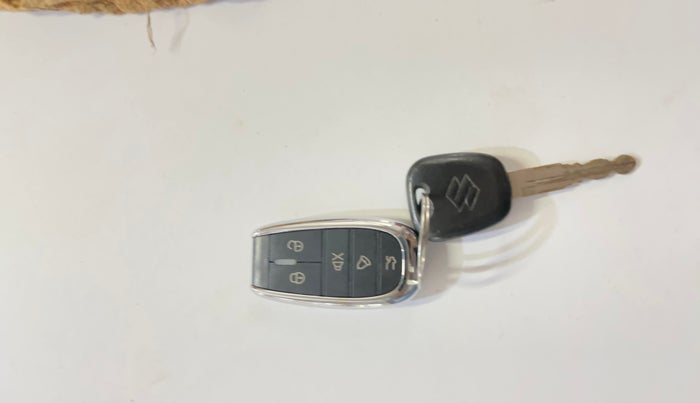 2015 Maruti Celerio VXI AMT, Petrol, Automatic, 68,225 km, Key Close Up