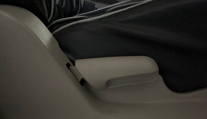 2015 Maruti Celerio VXI AMT, Petrol, Automatic, 68,225 km, Driver Side Adjustment Panel