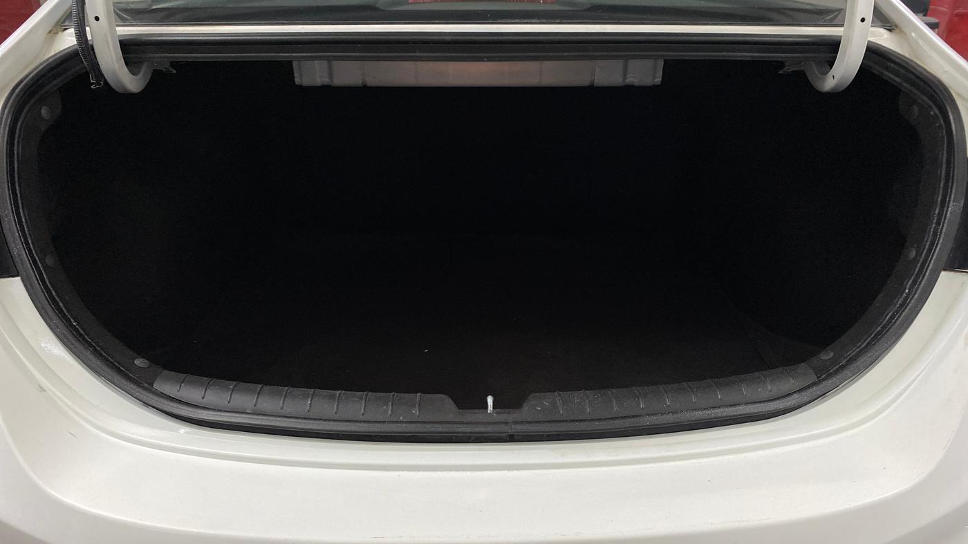 2019 Hyundai Verna 1.6 VTVT SX, Petrol, Manual, 31,997 km, Boot Inside