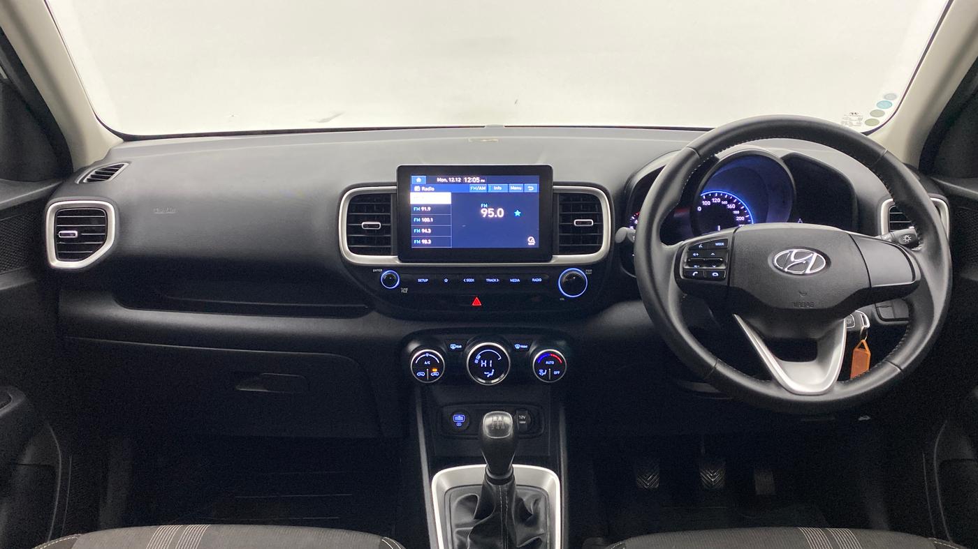 2021 Hyundai VENUE S Plus MT 1.2 Kappa, Petrol, Manual, 15,464 km, Dashboard