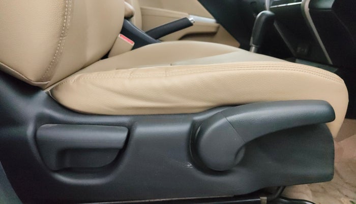 2016 Honda City 1.5L I-VTEC VX CVT, Petrol, Automatic, 60,840 km, Driver Side Adjustment Panel