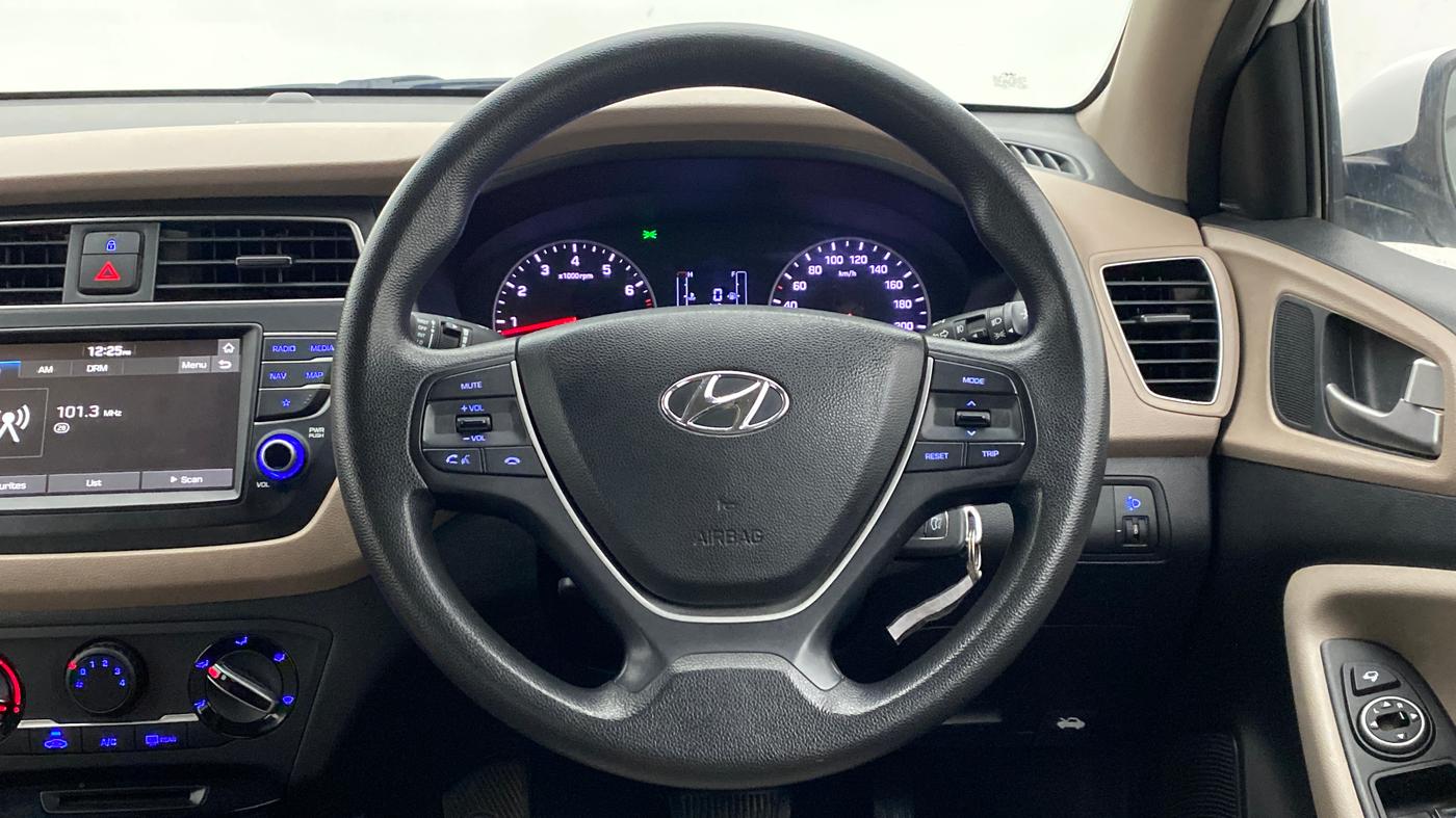 2019 Hyundai Elite i20 1.2 SPORTS PLUS VTVT CVT, Petrol, Automatic, 32,061 km, Steering Wheel Close Up