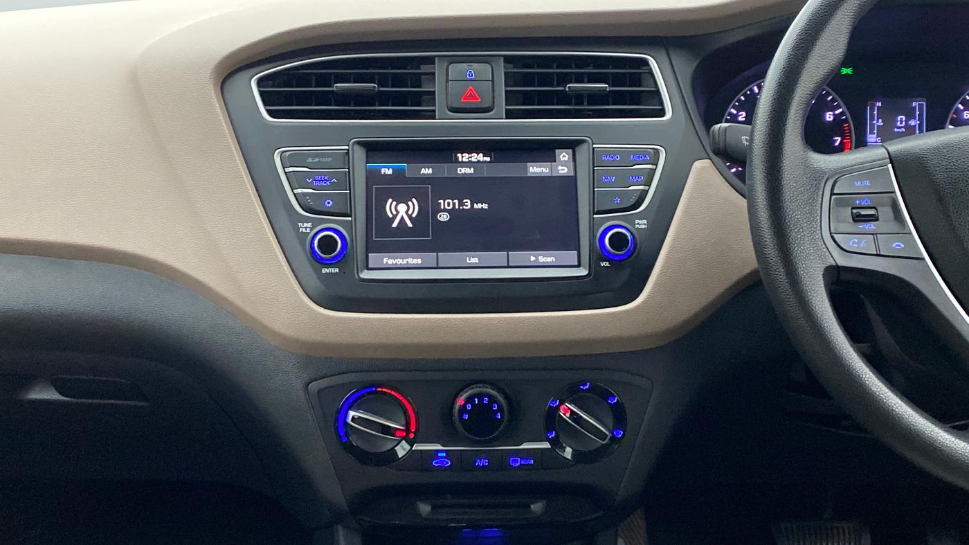 2019 Hyundai Elite i20 1.2 SPORTS PLUS VTVT CVT, Petrol, Automatic, 32,061 km, Air Conditioner