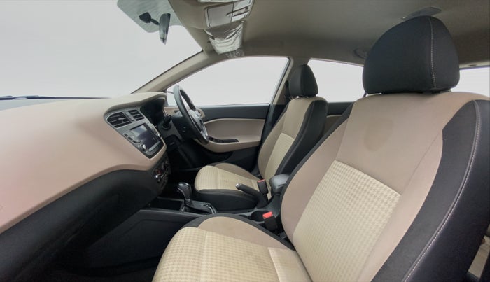 2019 Hyundai Elite i20 1.2 SPORTS PLUS VTVT CVT, Petrol, Automatic, 32,061 km, Right Side Front Door Cabin