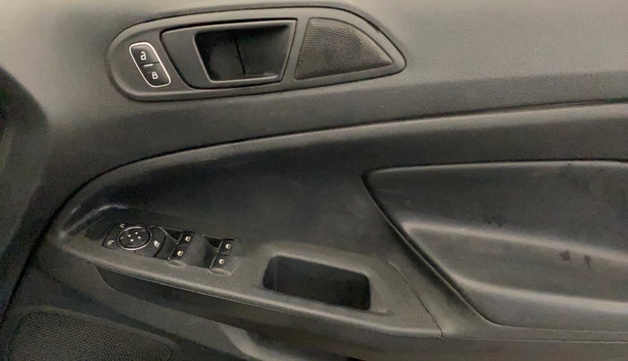 2019 Ford Ecosport AMBIENTE 1.5L DIESEL, Diesel, Manual, 60,829 km, Driver Side Door Panels Control