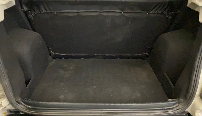 2019 Ford Ecosport AMBIENTE 1.5L DIESEL, Diesel, Manual, 60,829 km, Boot Inside