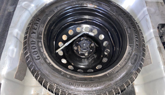 2022 Tata NEXON XZ PLUS DIESEL SUNROOF, Diesel, Manual, 62,362 km, Spare Tyre