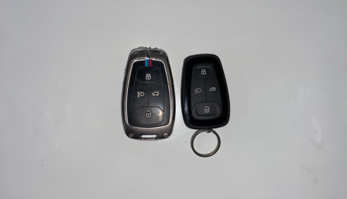 2022 Tata NEXON XZ PLUS DIESEL SUNROOF, Diesel, Manual, 62,362 km, Key Close Up