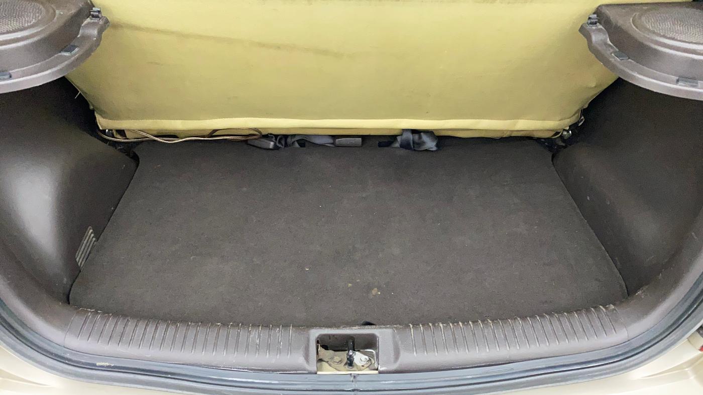2011 Hyundai Santro Xing GLS, Petrol, Manual, 58,827 km, Boot Inside