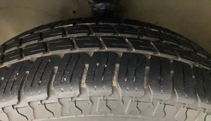 2011 Hyundai Santro Xing GLS, Petrol, Manual, 58,827 km, Left Front Tyre Tread