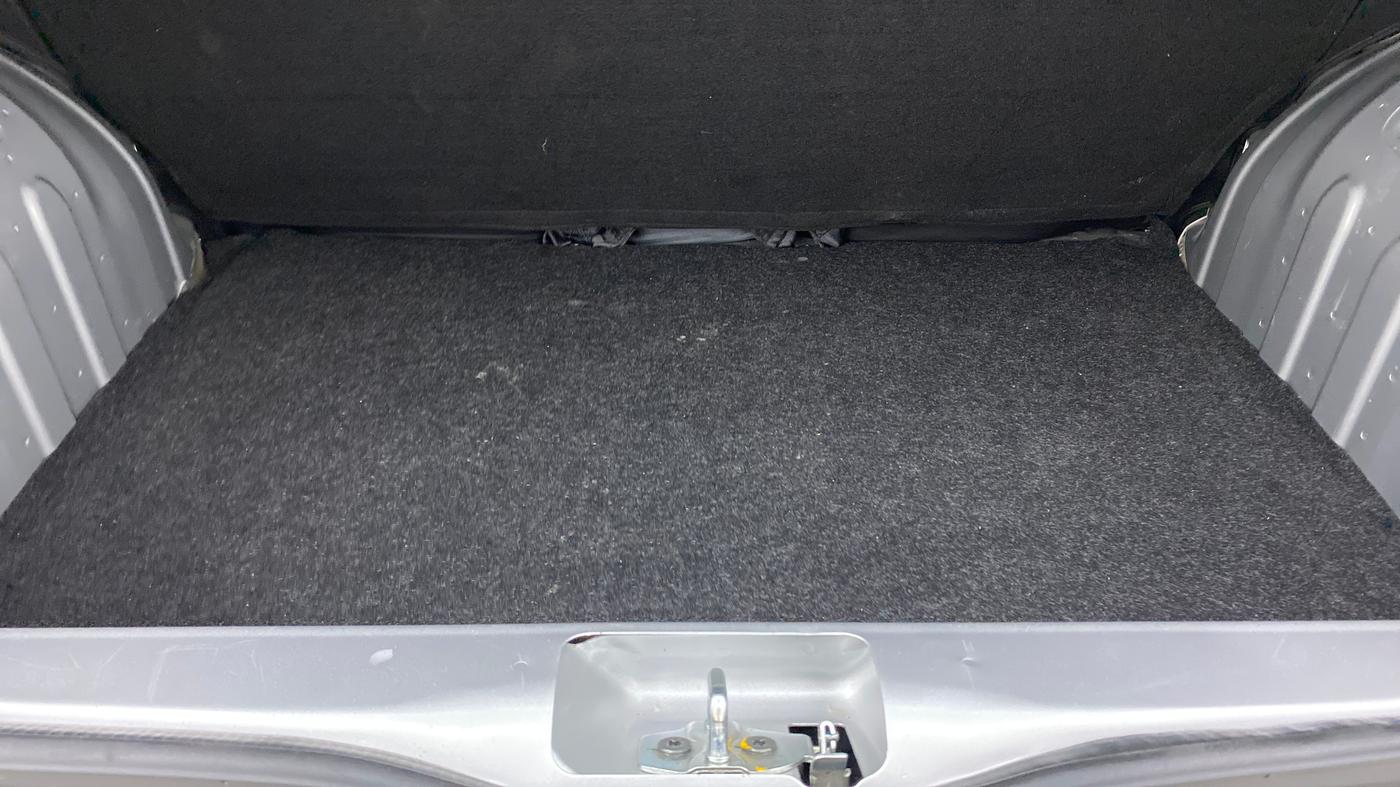 2022 Renault Kwid CLIMBER MT 1.0, Petrol, Manual, 13,472 km, Boot Inside