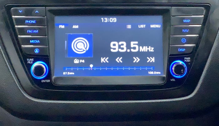 2017 Hyundai i20 Active 1.2 SX, Petrol, Manual, 51,072 km, Infotainment System