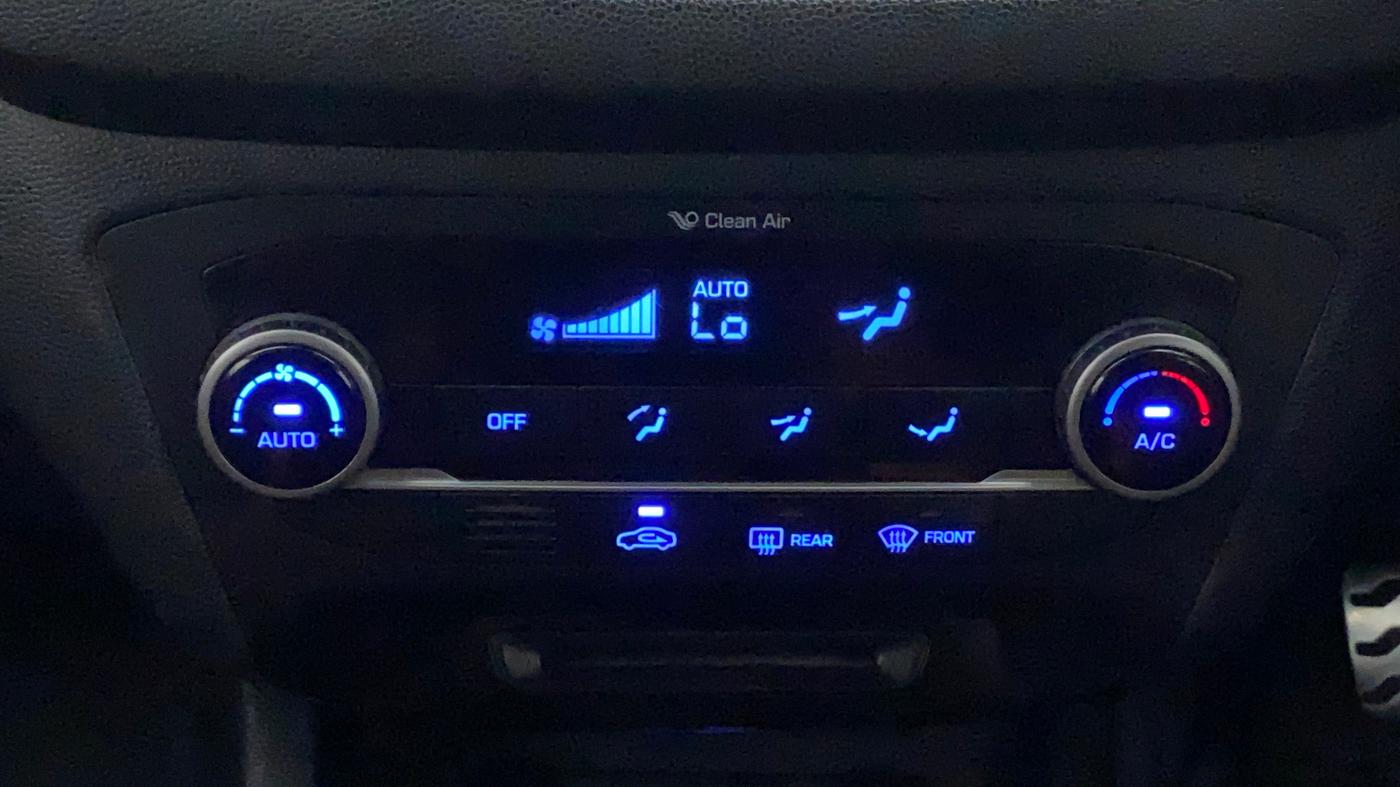2017 Hyundai i20 Active 1.2 SX, Petrol, Manual, 51,072 km, Automatic Climate Control