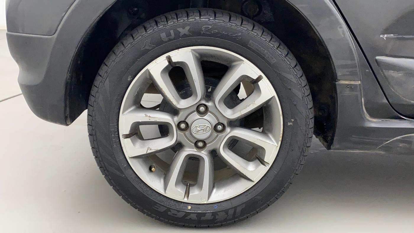 2017 Hyundai i20 Active 1.2 SX, Petrol, Manual, 51,072 km, Right Rear Wheel