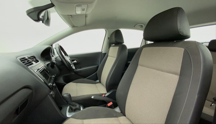 2017 Volkswagen Polo GT TSI 1.2 PETROL AT, Petrol, Automatic, 41,544 km, Right Side Front Door Cabin