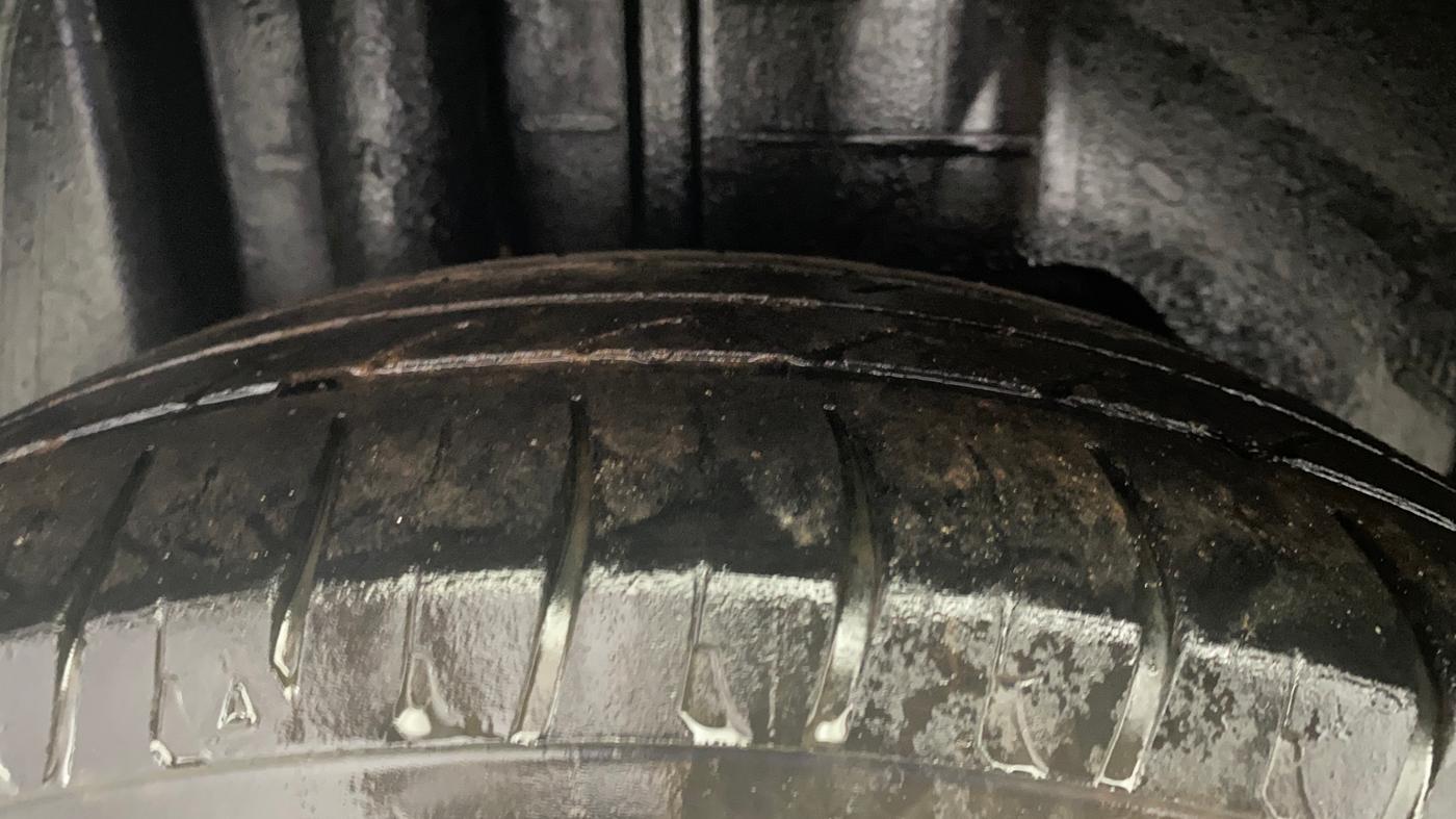 2015 Ford New Figo TITANIUM 1.5 PETROL AT, Petrol, Automatic, 82,253 km, Right Rear Tyre Tread