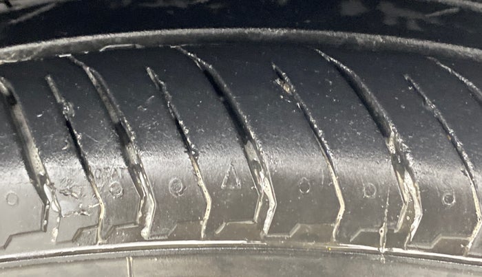 2017 Honda BR-V 1.5L I-VTEC S, Petrol, Manual, 58,372 km, Right Front Tyre Tread