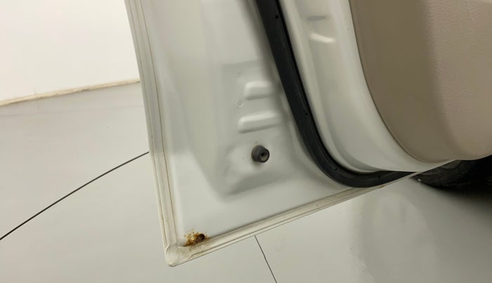 2019 Maruti Celerio VXI, Petrol, Manual, 25,268 km, Front passenger door - Slight discoloration