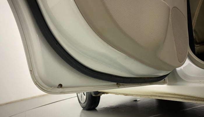 2019 Maruti Celerio VXI, Petrol, Manual, 25,268 km, Rear left door - Slight discoloration